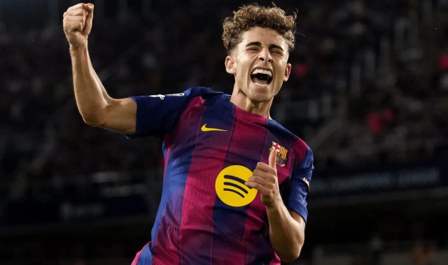 49图库挂牌-记者：费尔明赛前训练时头部受轻伤，今晚100%能够出战